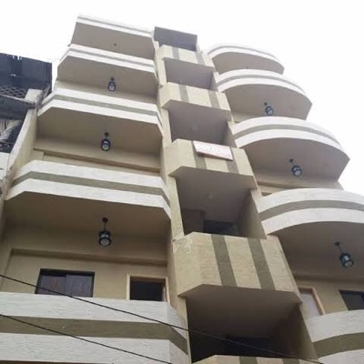 2 Bed Lounge Flat For Sale 