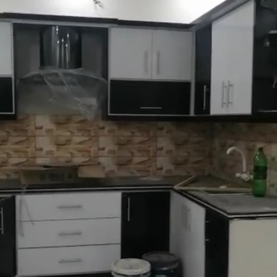 2 Bedroom Drawing Lounge portion Available for Sale 